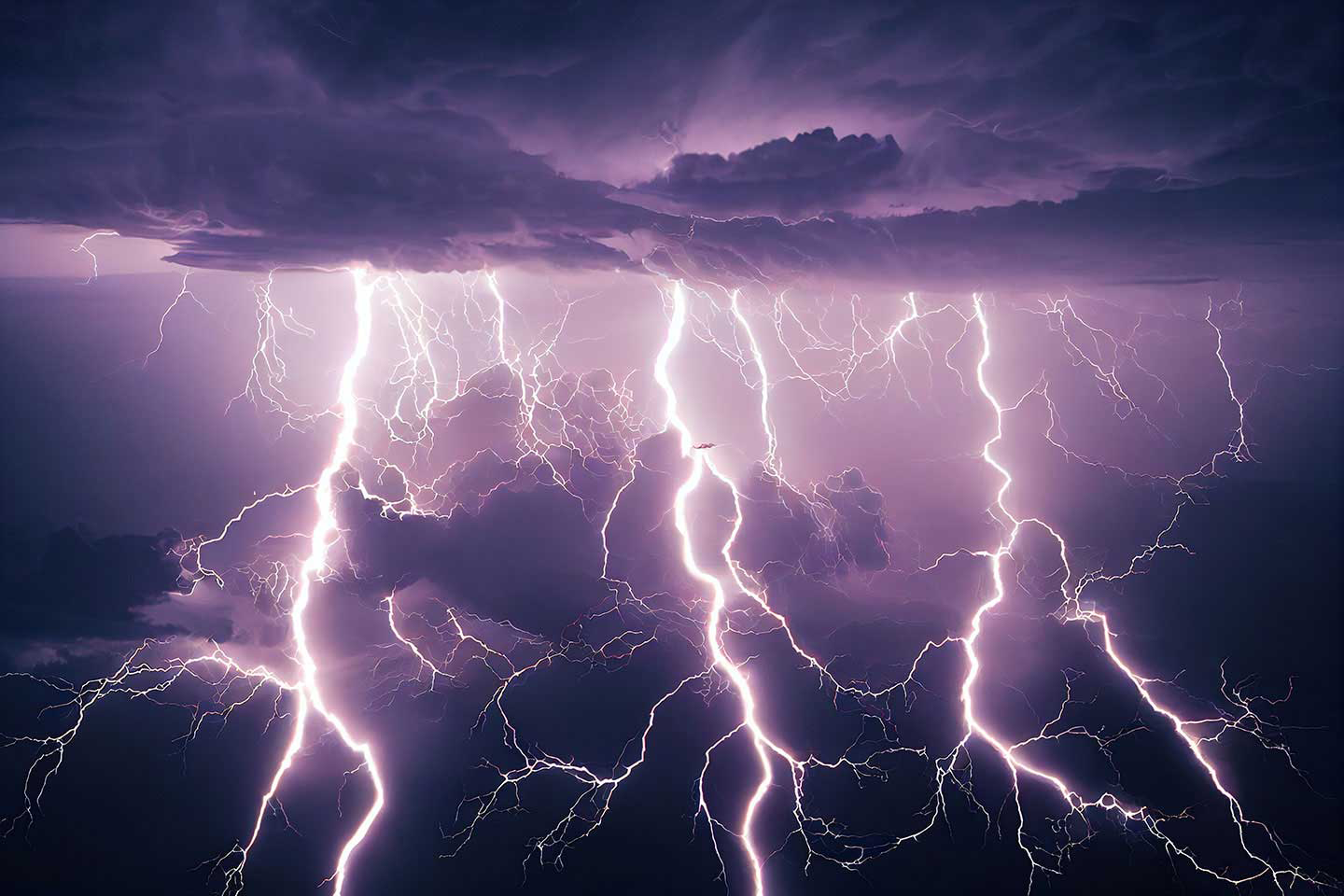 Vivid purple lightning bolts 